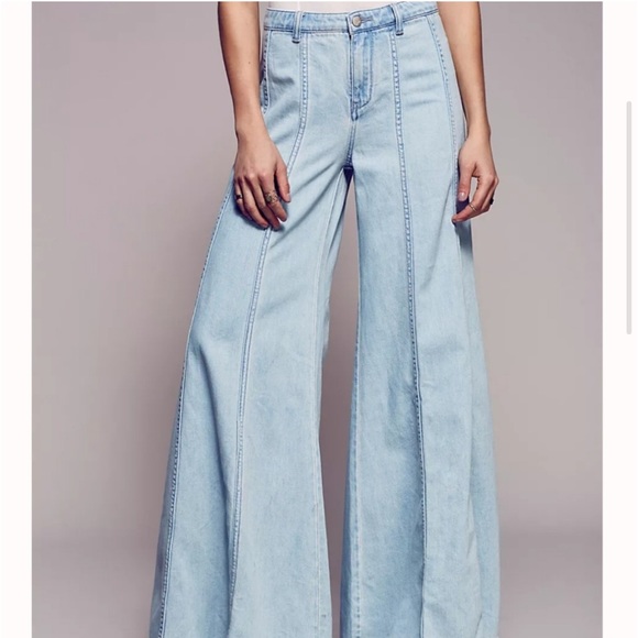 Free People Gilmore Landon Wideleg Jeans - Picture 3 of 12